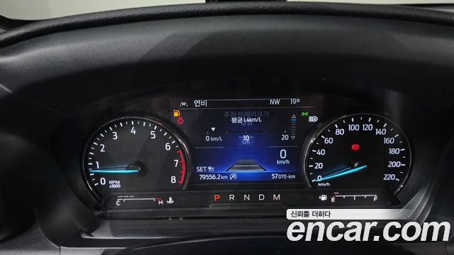 Ford Explorer (VI) 2.3 LimIted 4WD 2020 — фото 8