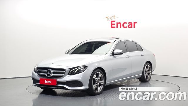 Mercedes-Benz E-Class (W213) E300 Avantgarde 2019 — фото 1