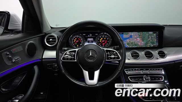 Mercedes-Benz E-Class (W213) E300 Avantgarde 2019 — фото 13