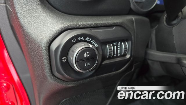 Jeep Wrangler (JL) 2.0 Sahara 4Door 2018 — фото 18