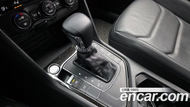 Volkswagen Tiguan Allspace 2.0 TDI Prestige 2020 — фото 9