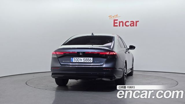 Honda Accord (XI) 2.0 Hybrid Touring 2024 — фото 4