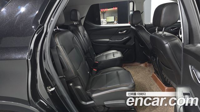 Chevrolet Traverse 3.6 AWD Premier 2020 — фото 12