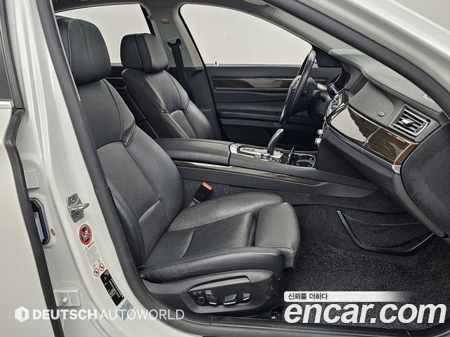 BMW 7 Series (F01) 730d 2013 — фото 10