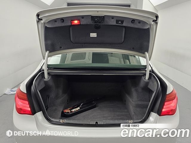 BMW 7 Series (F01) 730d 2013 — фото 23