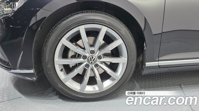 Volkswagen Passat GT (B8) 2.0 TDI Prestige 2021 — фото 5