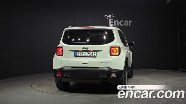 Jeep Renegade 2.4 Limited 2019 — фото 4