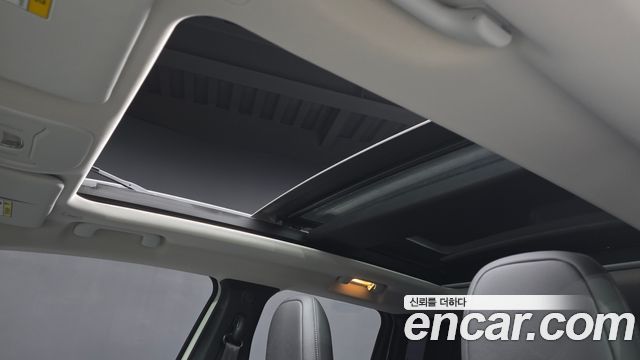 Jeep Renegade 2.4 Limited 2019 — фото 19