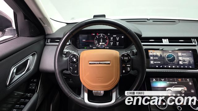 Land Rover Range Rover Velar 2.0 D240 SE 2019 — фото 13