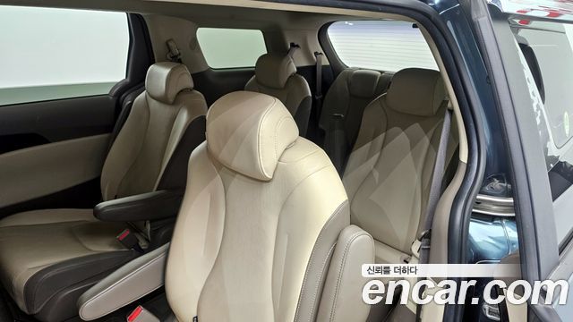 Kia Carnival (IV) Diesel 9-Seater Prestige 2021 — фото 17