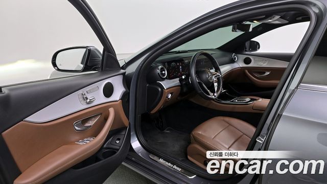 Mercedes-Benz E-Class (W213) E250 Avantgarde 2021 — фото 10