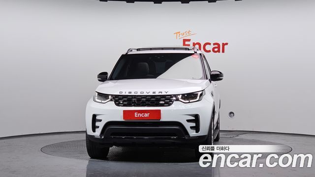 Land Rover Discovery 5 3.0 TD6 HSE 2017 — фото 3