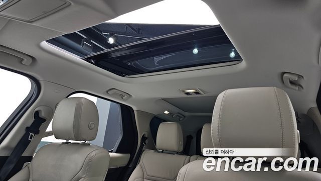 Land Rover Discovery 5 3.0 TD6 HSE 2017 — фото 17