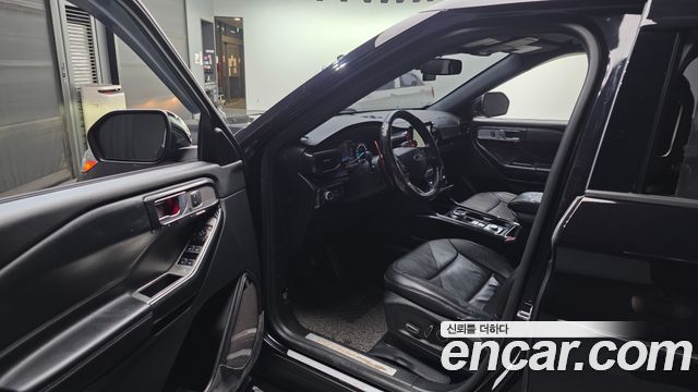 Ford Explorer (VI) 2.3 LimIted 4WD 2020 — фото 10