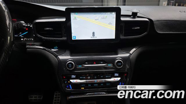 Ford Explorer (VI) 2.3 LimIted 4WD 2020 — фото 16