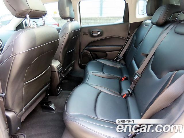 Jeep Compass (II) 2.4 Limitied AWD 2019 — фото 6