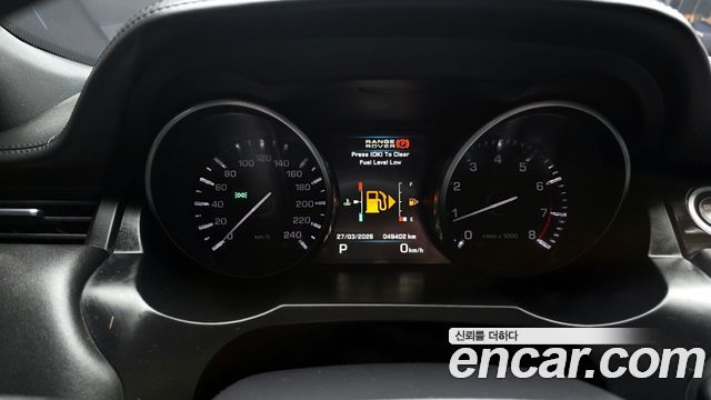 Land Rover Range Rover Evoque 2.0 Si4 Dynamic Coupe 2012 — фото 8