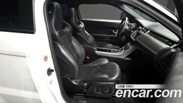 Land Rover Range Rover Evoque 2.0 Si4 Dynamic Coupe 2012 — фото 11
