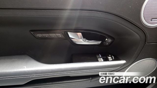 Land Rover Range Rover Evoque 2.0 Si4 Dynamic Coupe 2012 — фото 19