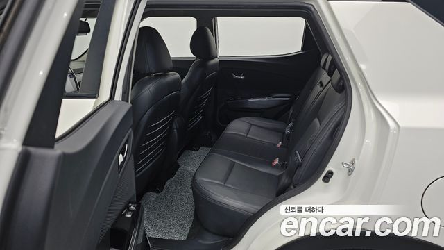 KG Mobility (SsangYong) Tivoli Air 1.5 A3 2WD 2022 — фото 11