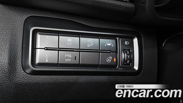 KG Mobility (SsangYong) Tivoli Air 1.5 A3 2WD 2022 — фото 13