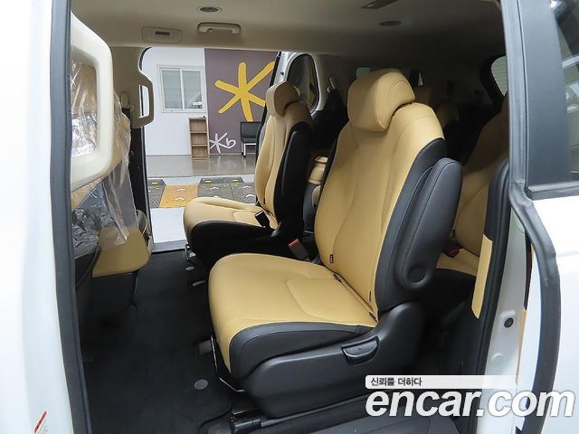 Kia Carnival (IV) Diesel 9-Seater Prestige 2021 — фото 10