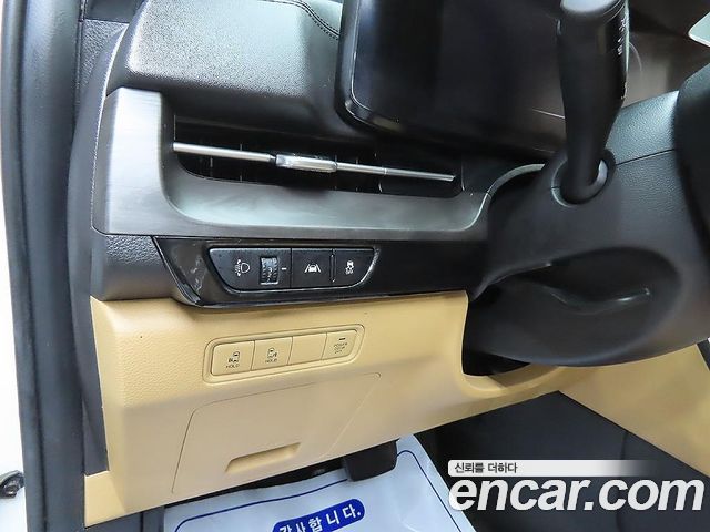 Kia Carnival (IV) Diesel 9-Seater Prestige 2021 — фото 13