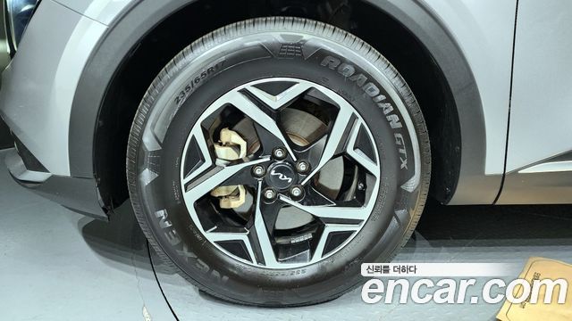 Kia Sportage (V) Diesel 2.0 2WD Prestige 2022 — фото 5