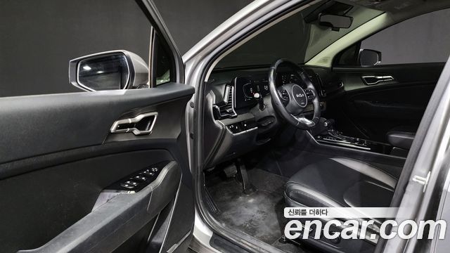 Kia Sportage (V) Diesel 2.0 2WD Prestige 2022 — фото 11