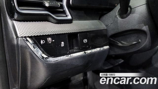 Kia Sportage (V) Diesel 2.0 2WD Prestige 2022 — фото 16