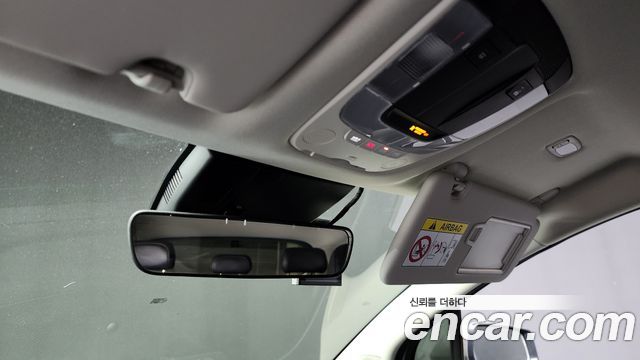 Kia Sportage (V) Diesel 2.0 2WD Prestige 2022 — фото 17