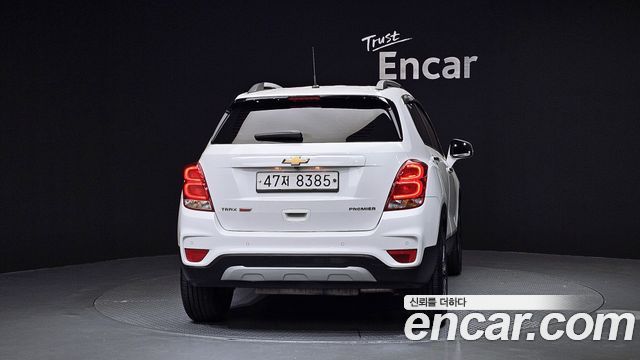 Chevrolet Trax 1.4 Premier 2019 — фото 4