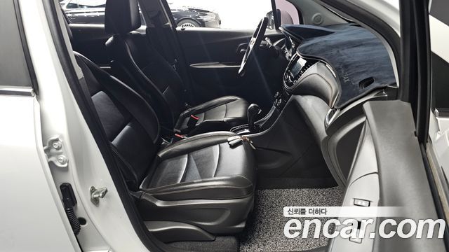 Chevrolet Trax 1.4 Premier 2019 — фото 10