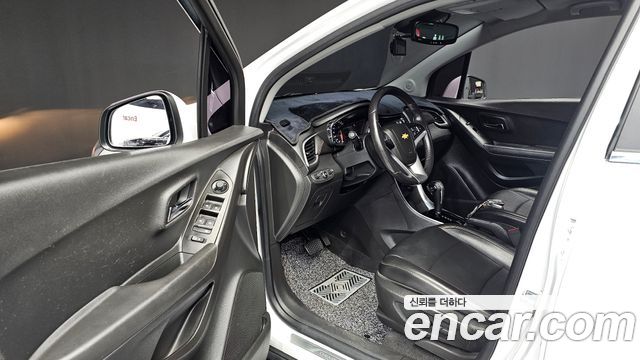 Chevrolet Trax 1.4 Premier 2019 — фото 15