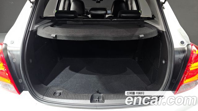 Chevrolet Trax 1.4 Premier 2019 — фото 24