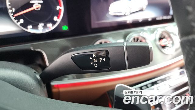 Mercedes-Benz E-Class (W213) E450 4MATIC Coupe 2019 — фото 9