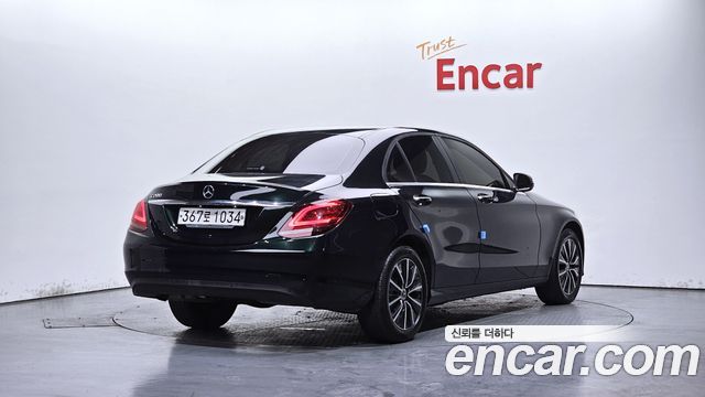 Mercedes-Benz C-Class (W205) C200 2019 — фото 2