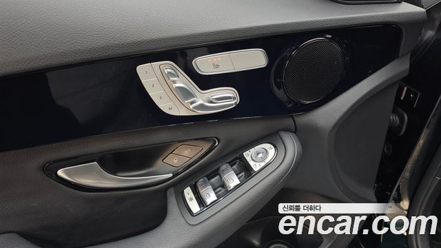 Mercedes-Benz C-Class (W205) C200 2019 — фото 17
