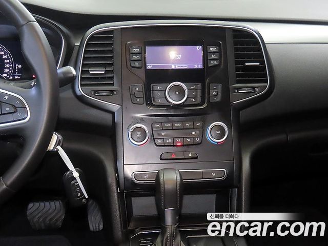 Renault Korea SM6 1.3 TCe SE 2021 — фото 11