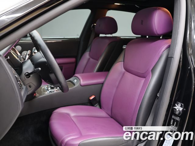 Rolls-Royce Ghost 6.6 V12 Black badge 2020 — фото 7
