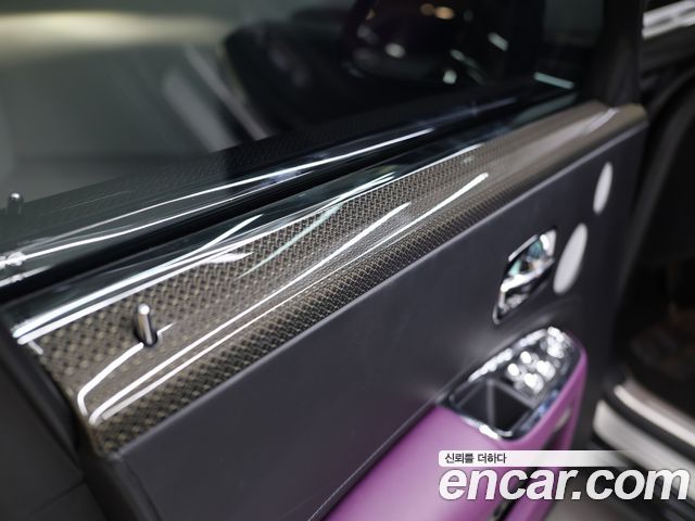 Rolls-Royce Ghost 6.6 V12 Black badge 2020 — фото 17