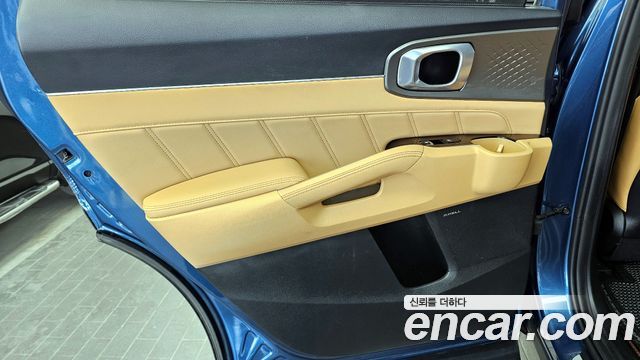 Kia Sorento (IV) HEV 1.6 4WD Signature 2021 — фото 31
