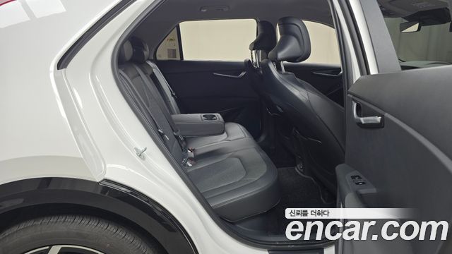 Kia Niro Signature 2025 — фото 12