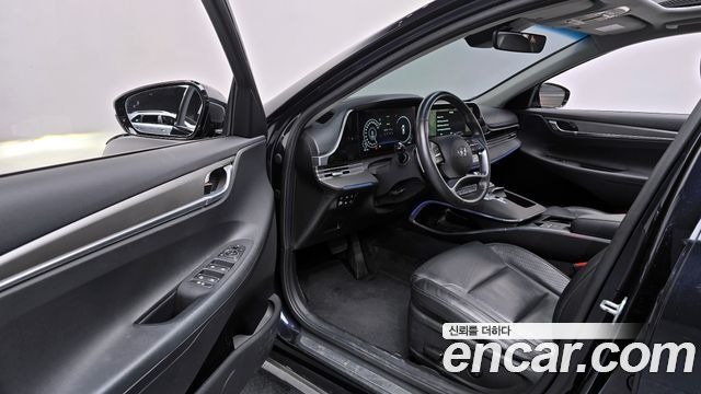 Hyundai Grandeur (IG) 2.5 Premium Choice 2021 — фото 10