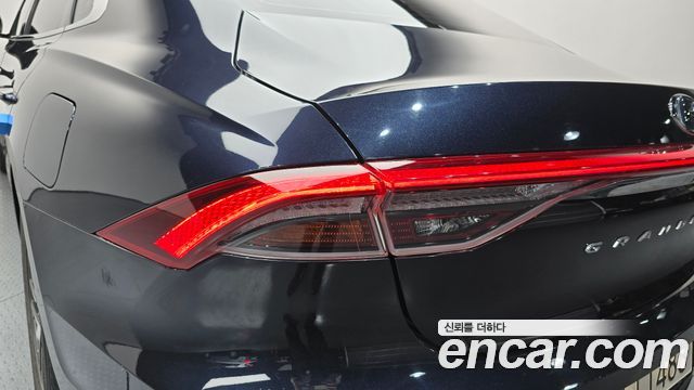 Hyundai Grandeur (IG) 2.5 Premium Choice 2021 — фото 29