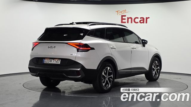 Kia Sportage Hybrid (V) Signature Gravity 2WD 2023 — фото 2