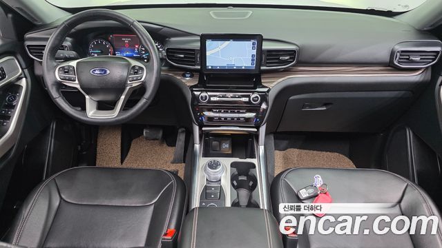 Ford Explorer (VI) 2.3 LimIted 4WD 2023 — фото 7