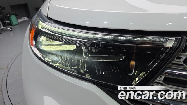 Ford Explorer (VI) 2.3 LimIted 4WD 2023 — фото 28