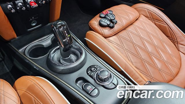 MINI Cooper S Countryman ALL4 Classic 2nd 2022 — фото 9