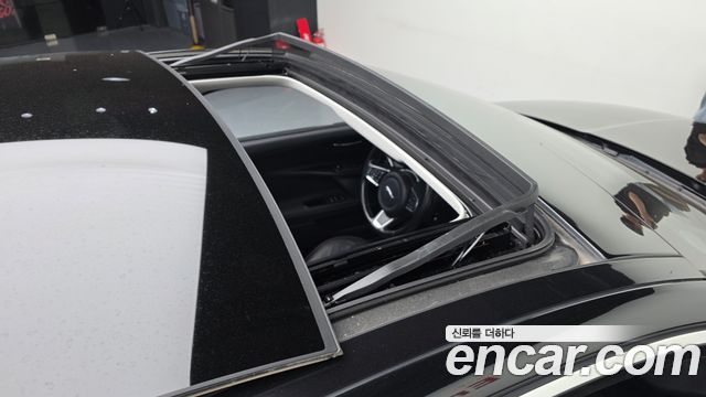 Jaguar XE 20d Prestige 2018 — фото 19